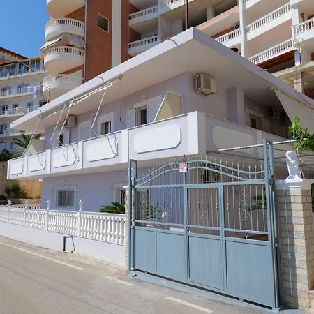 Kosta Apartments Саранде Екстериор снимка