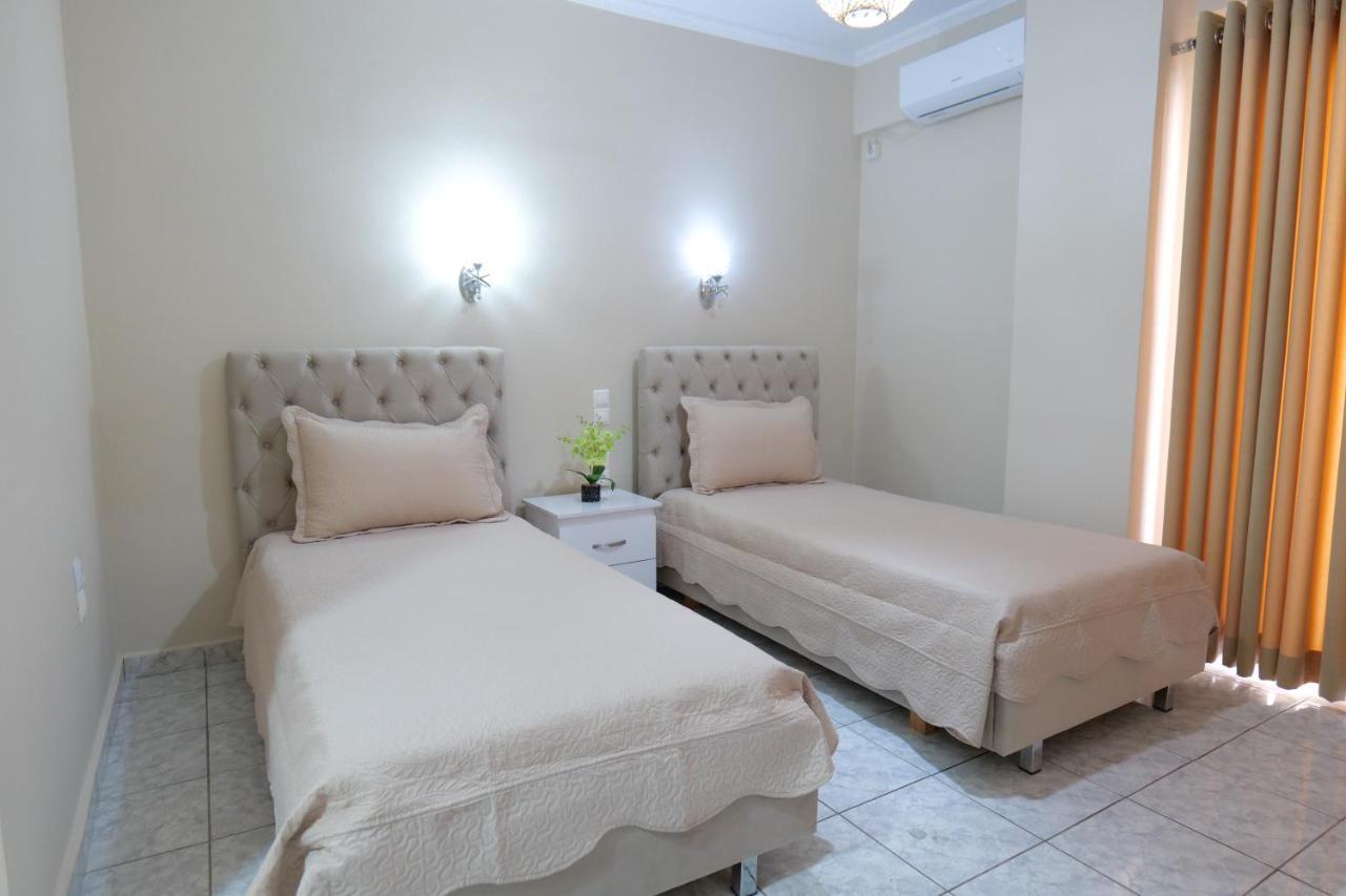 Kosta Apartments Саранде Екстериор снимка