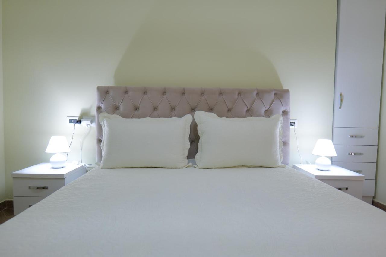 Kosta Apartments Саранде Екстериор снимка