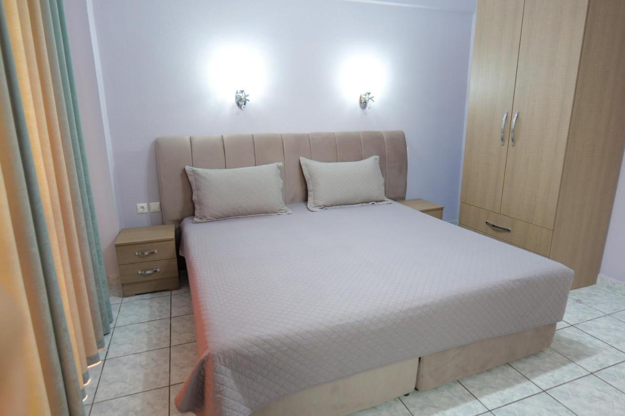 Kosta Apartments Саранде Екстериор снимка