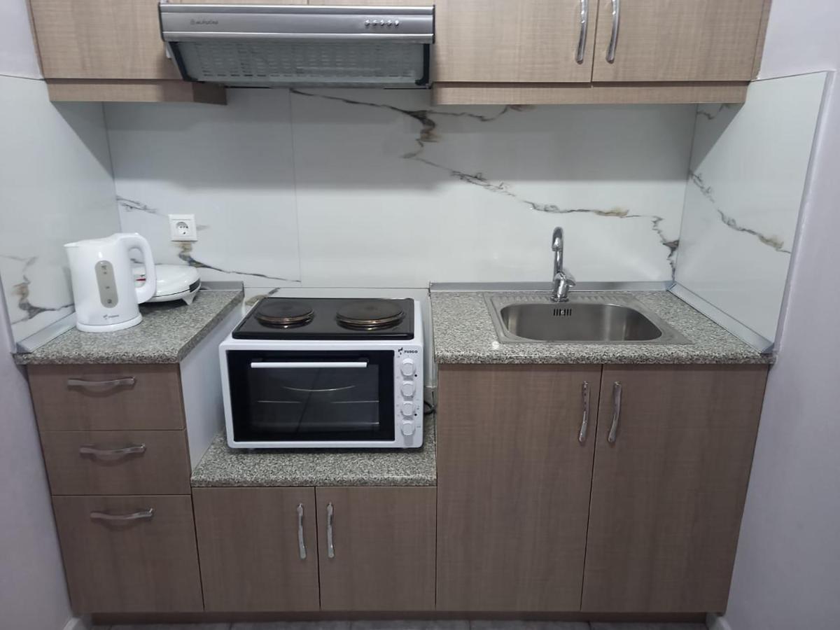 Kosta Apartments Саранде Екстериор снимка