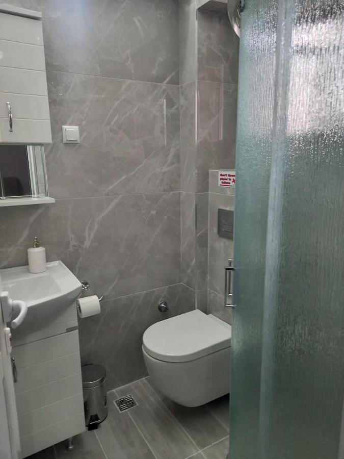 Kosta Apartments Саранде Екстериор снимка